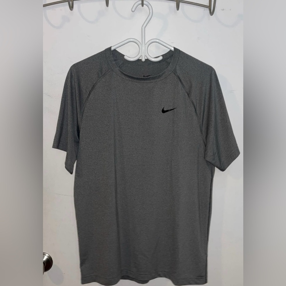 Nike Men's Charcoal Short Sleeve Tee